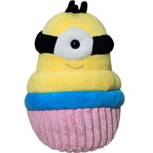 Universal Studios Despicable Me Minion Mayhem Stuart Cupcake 8" Stuffed Plush